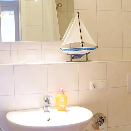 Bi-de-kark-7 Lägenhet *